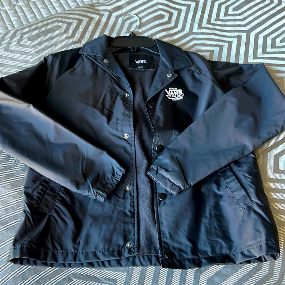 Brand new with tags! Boys vans “off the wall “ black jacket. Never worn!